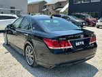 CROWN sedan hybrid