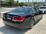 CROWN sedan hybrid