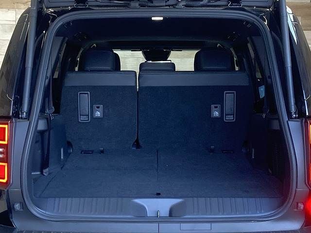 LANDCRUISER 250