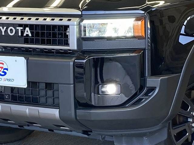 LANDCRUISER 250