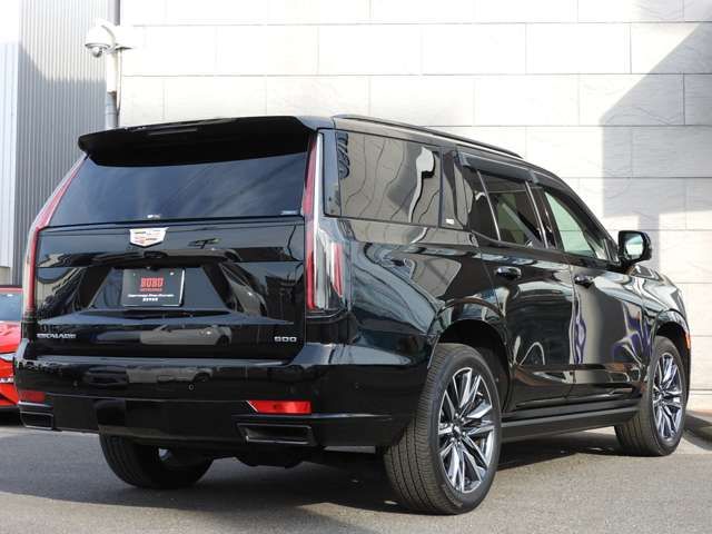 CADILLAC ESCALADE