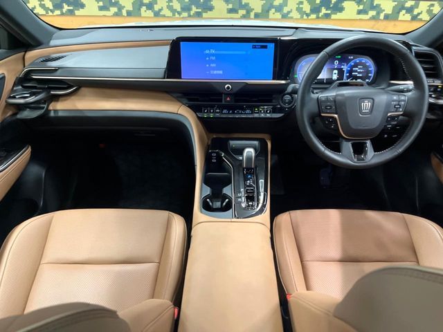 CROWN SPORT