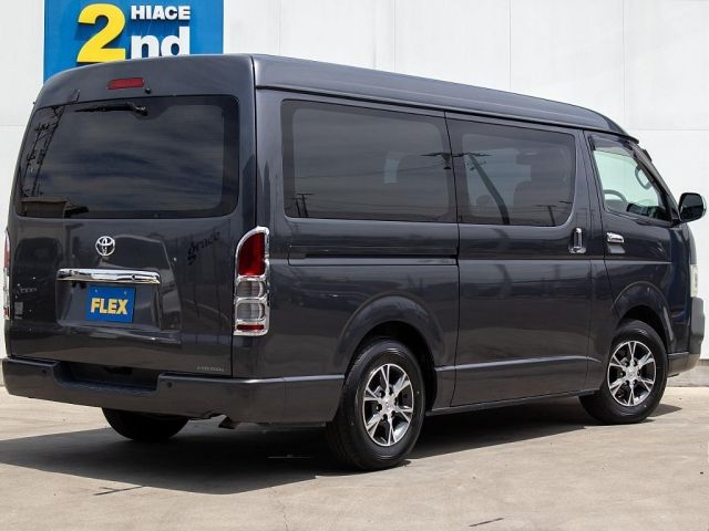 HIACE van 2WD