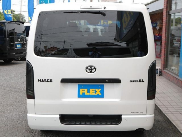 HIACE van 4WD