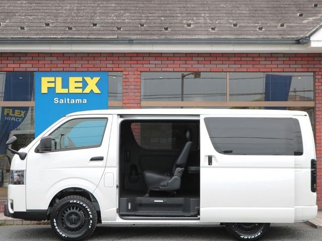 HIACE van 4WD