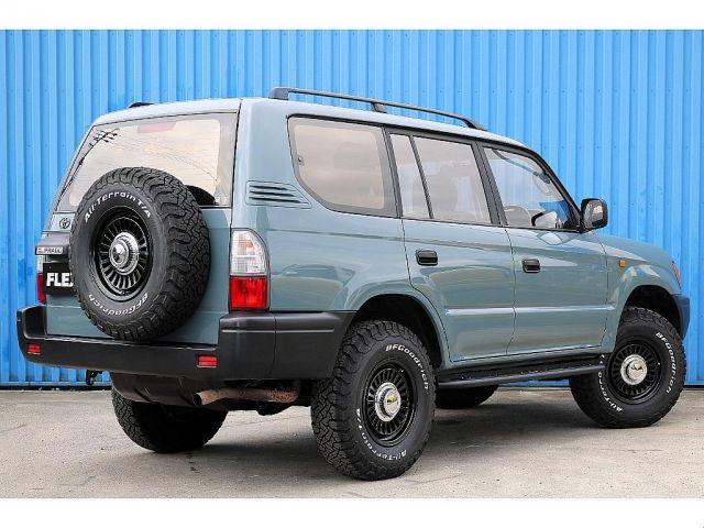 LANDCRUISER PRADO