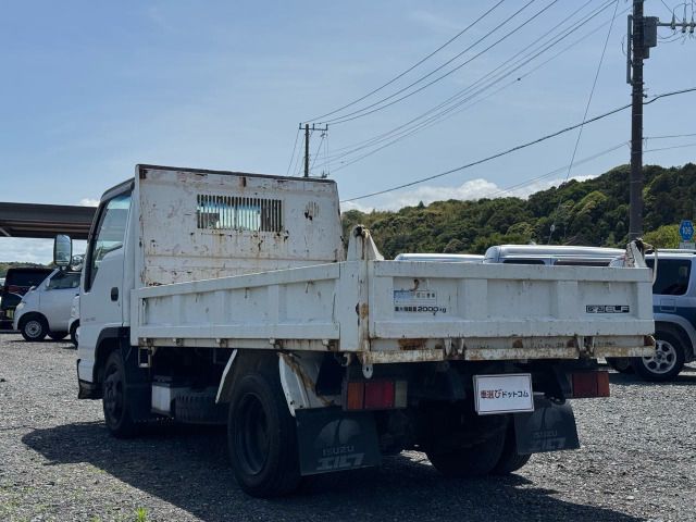 エルフ