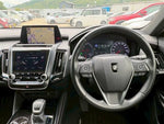 CROWN sedan hybrid