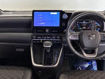 VOXY HYBRID