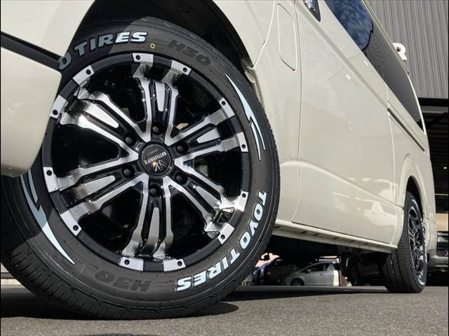 HIACE van 2WD
