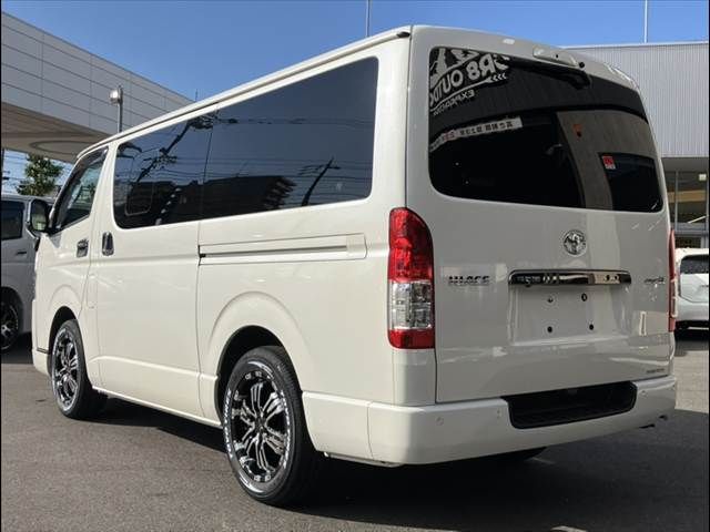 HIACE van 2WD