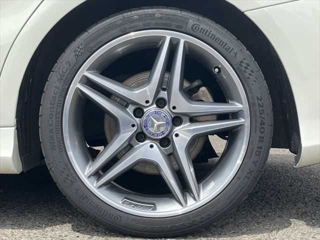 MERCEDES BENZ CLA Shooting Brake