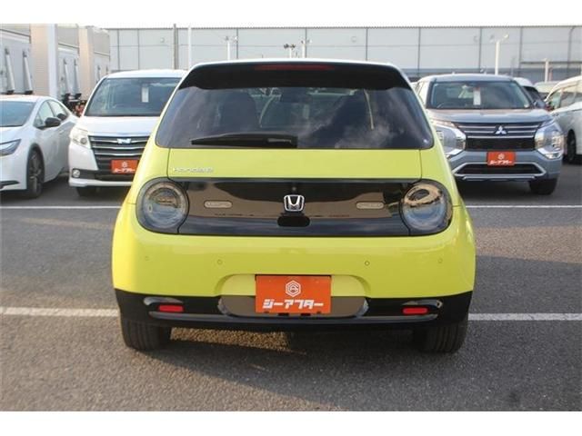 Honda e