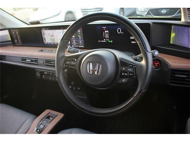 Honda e