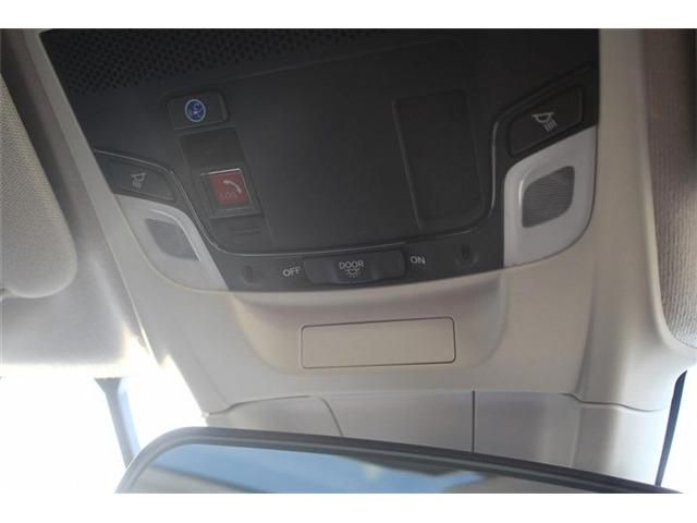 Honda e