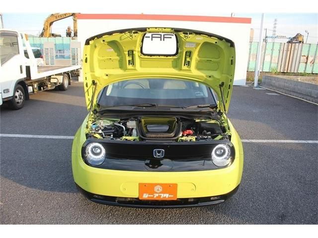 Honda e
