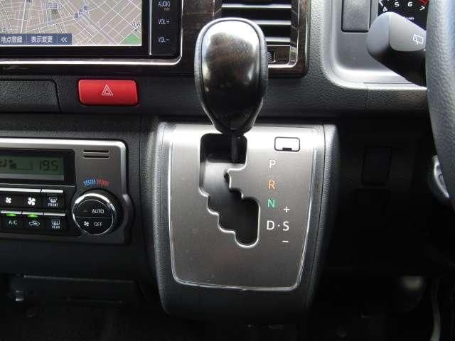 HIACE van 2WD