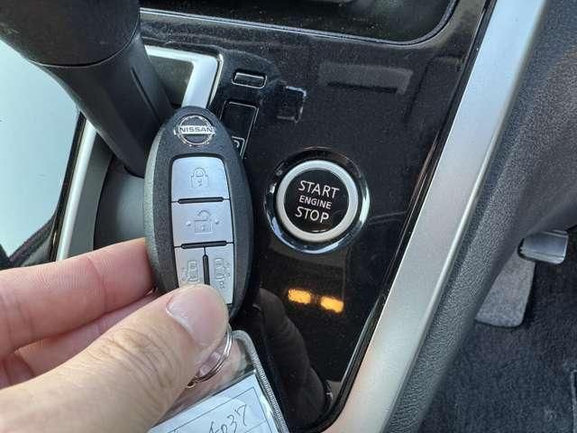 SERENA  S-HYBRID 4WD