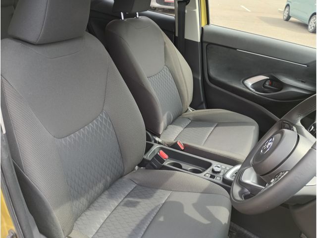 YARIS CROSS HYBRID
