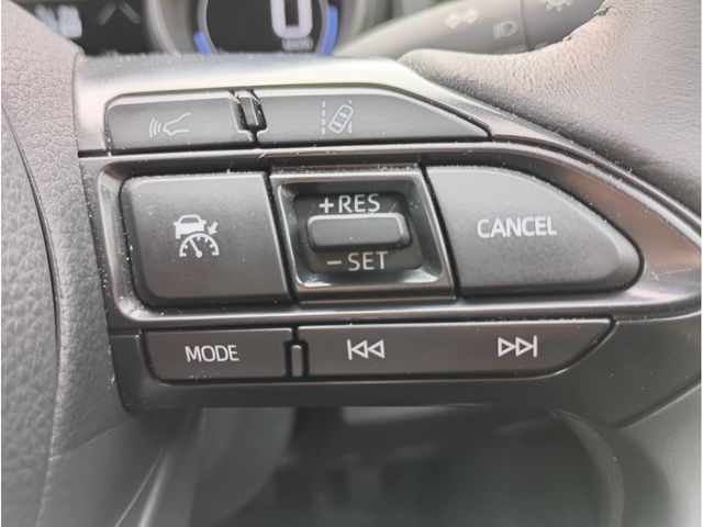 YARIS CROSS HYBRID
