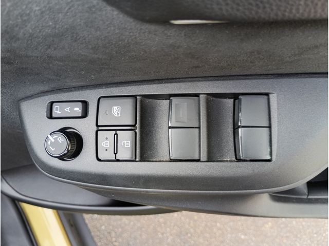 YARIS CROSS HYBRID