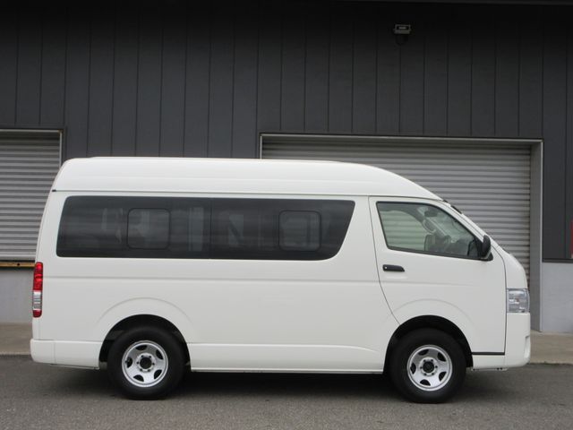 HIACE van 4WD