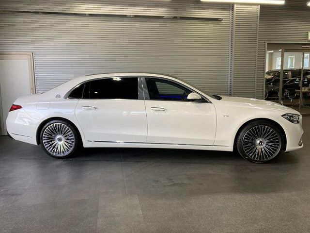 MERCEDES Maybach S class