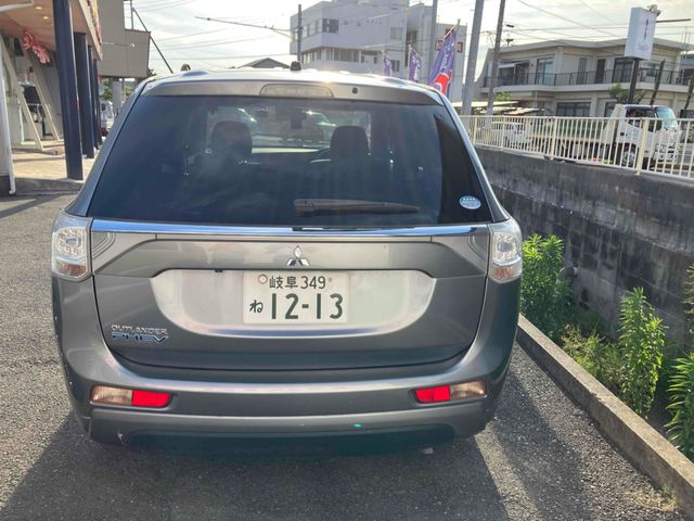 OUTLANDER PHEV