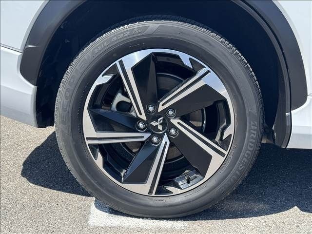 ECLIPSE CROSS PHEV