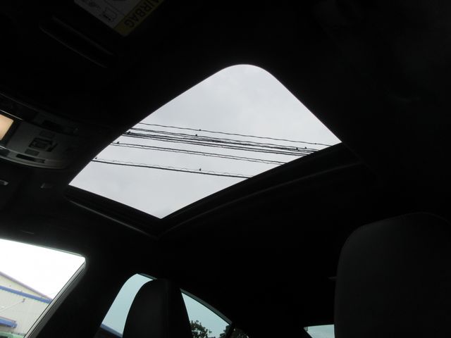 LEXUS IS300h