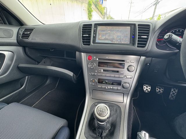 LEGACY B4