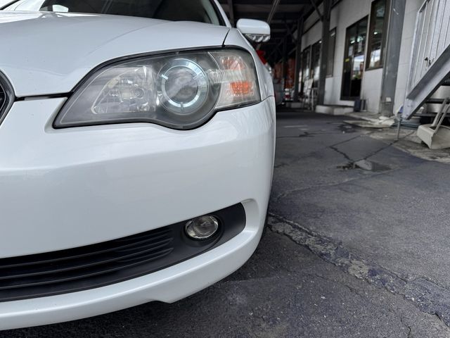 LEGACY B4