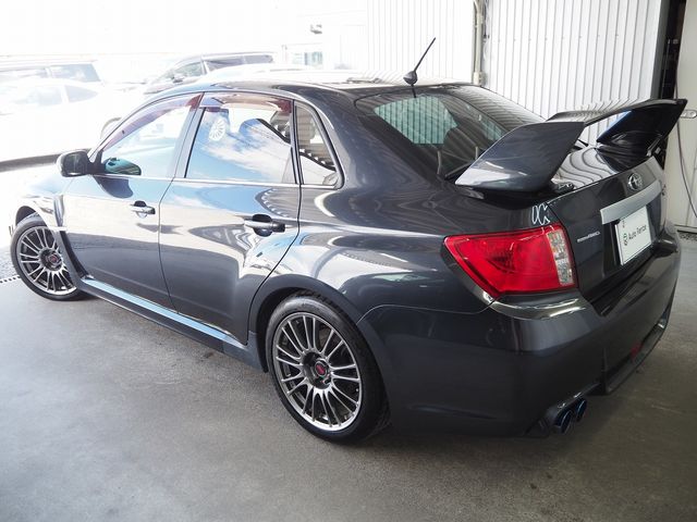 IMPREZA WRX