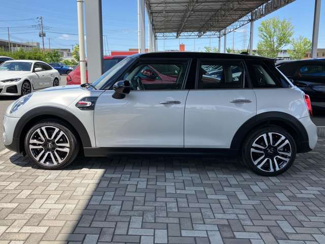 MINI COOPER SD 5DOOR