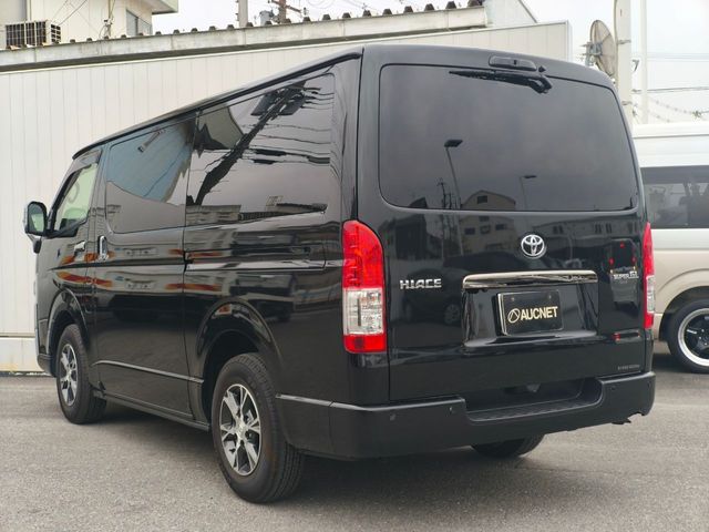 HIACE van 2WD