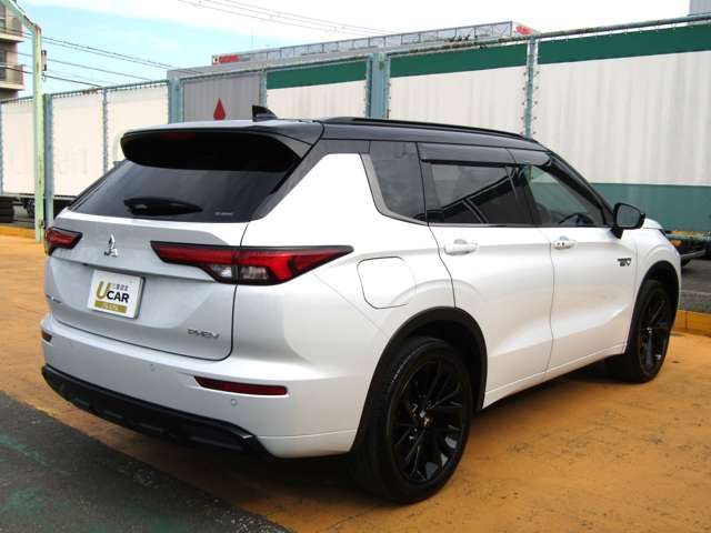 OUTLANDER PHEV