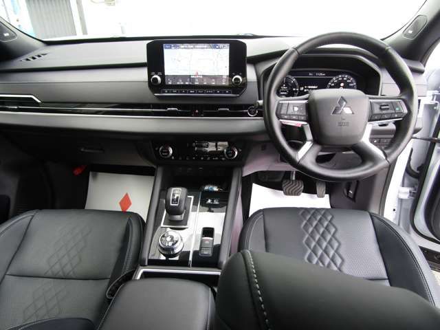 OUTLANDER PHEV