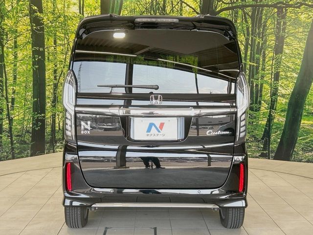 N-BOX CUSTOM