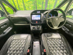 VOXY HYBRID