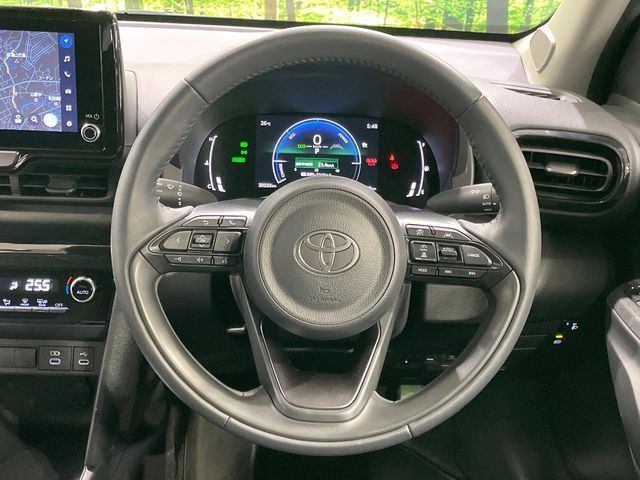 YARIS CROSS HYBRID
