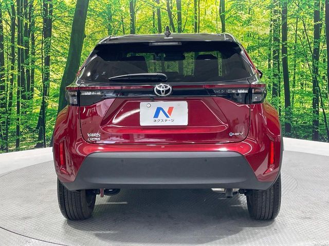 YARIS CROSS HYBRID