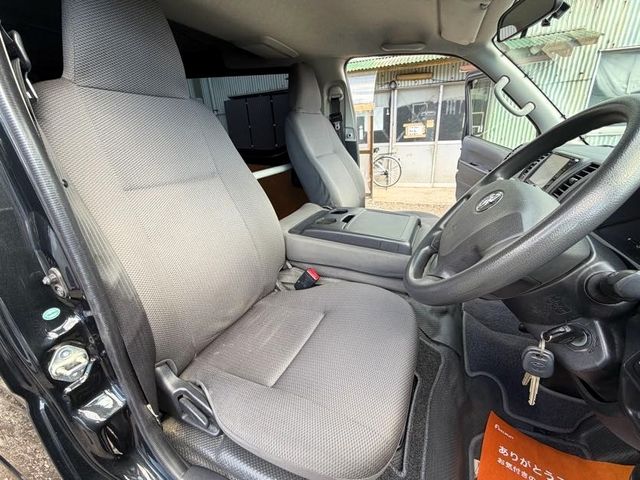 HIACE van 2WD