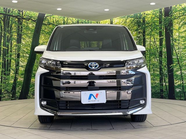 NOAH HYBRID 4WD