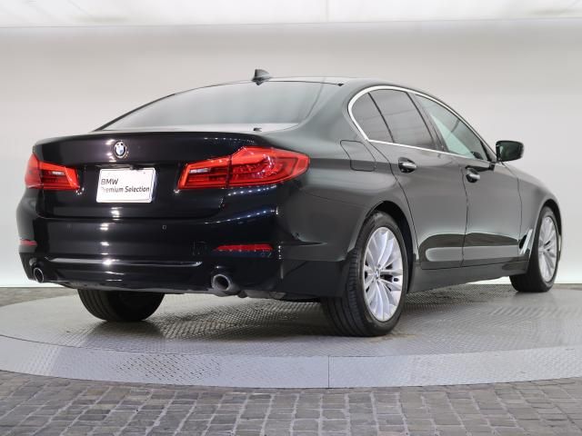 BMW 5series sedan