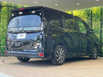 VOXY HYBRID