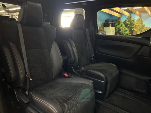 ALPHARD hybrid 4WD