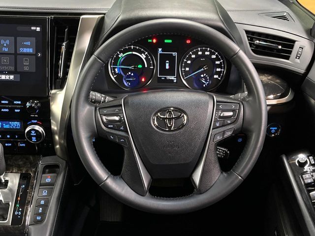 ALPHARD hybrid 4WD