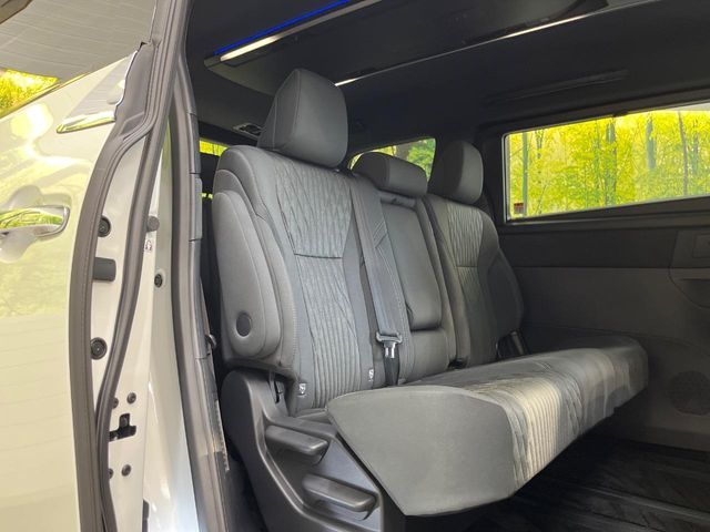 ALPHARD hybrid