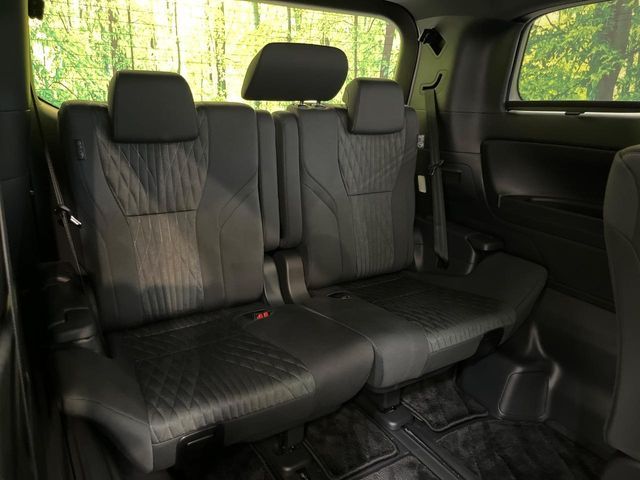 ALPHARD hybrid