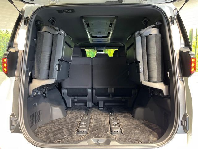 ALPHARD hybrid